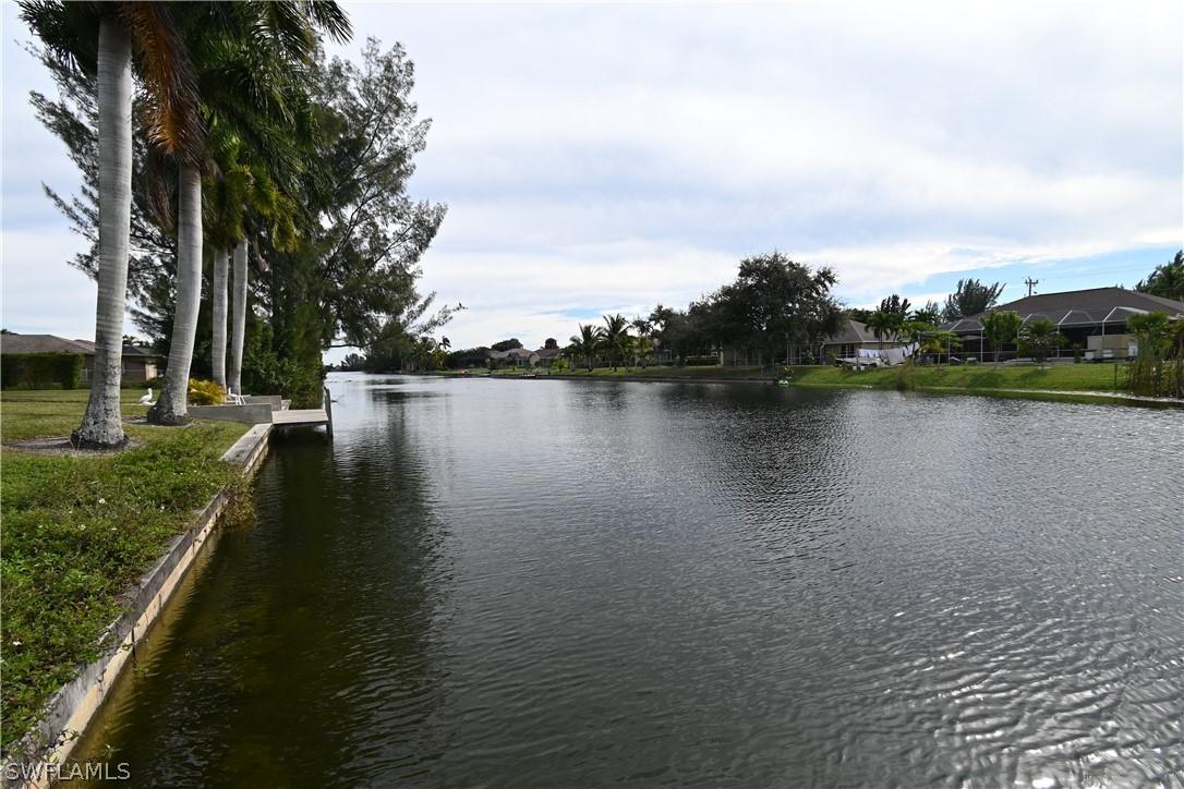 218 SE 20th St., Cape Coral, FL 33990