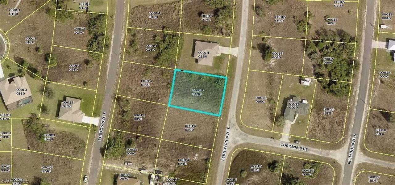 722 Ferguson Ave., Lehigh Acres, FL 33974