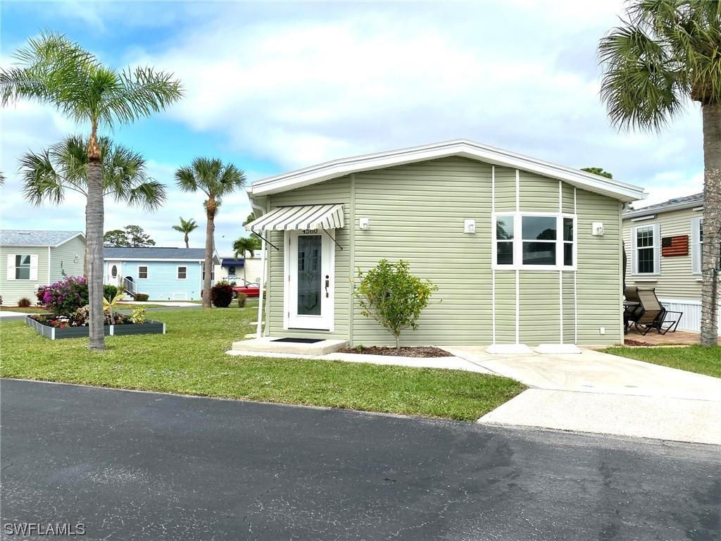 4580 Mayflower Way, Estero, FL 33928