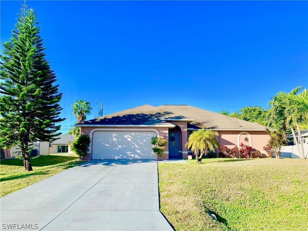 710 SW 8th Ct., Cape Coral, FL 33991