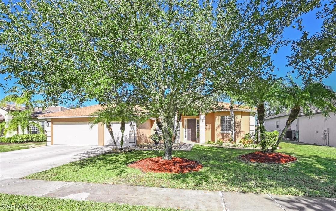 788 Grand Rapids Blvd., Naples, FL 34120