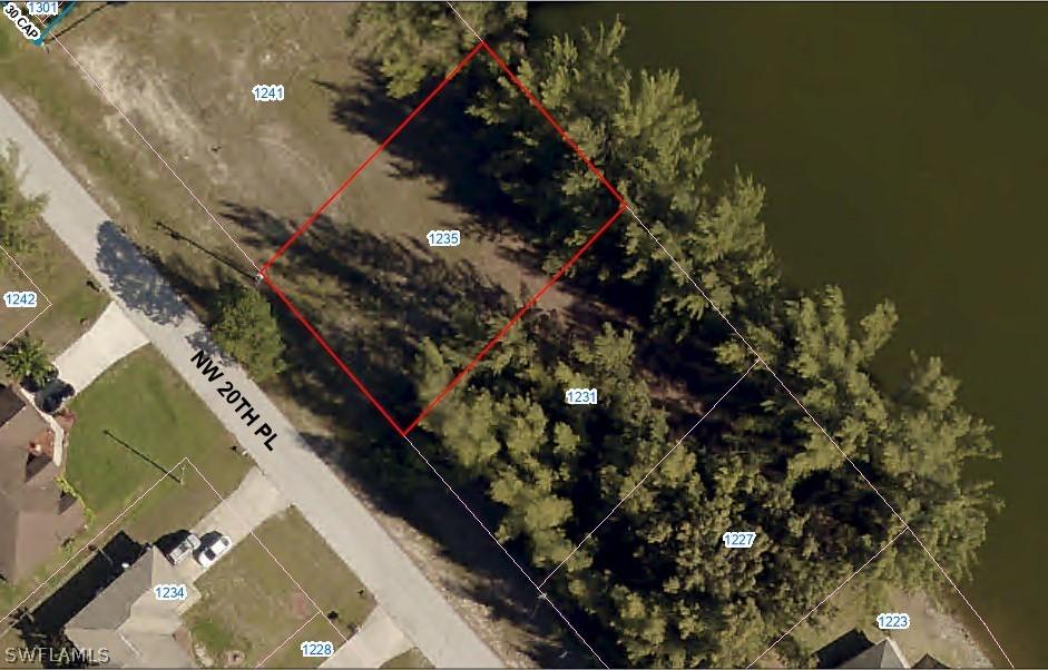 1235 NW 20th Pl., Cape Coral, FL 33993
