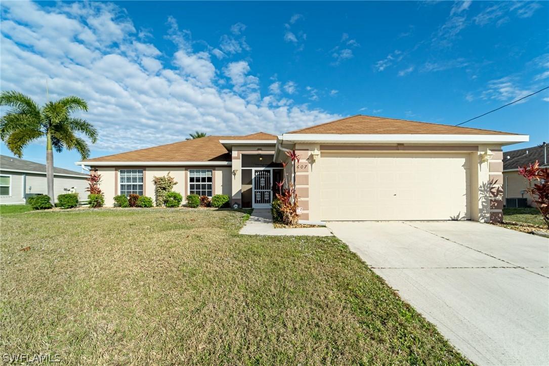 607 NW 27th St., Cape Coral, FL 33993