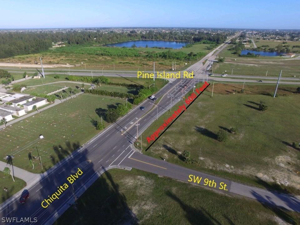 908 SW 15th Pl., Cape Coral, FL 33991