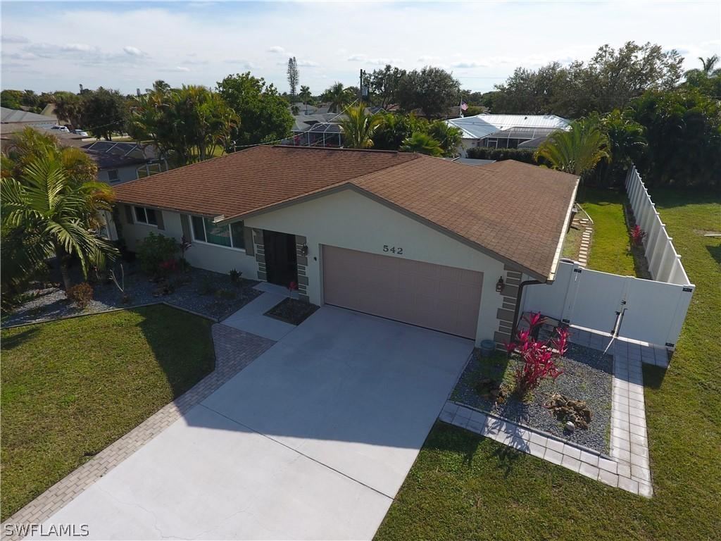 542 SE 33rd Ter., Cape Coral, FL 33904