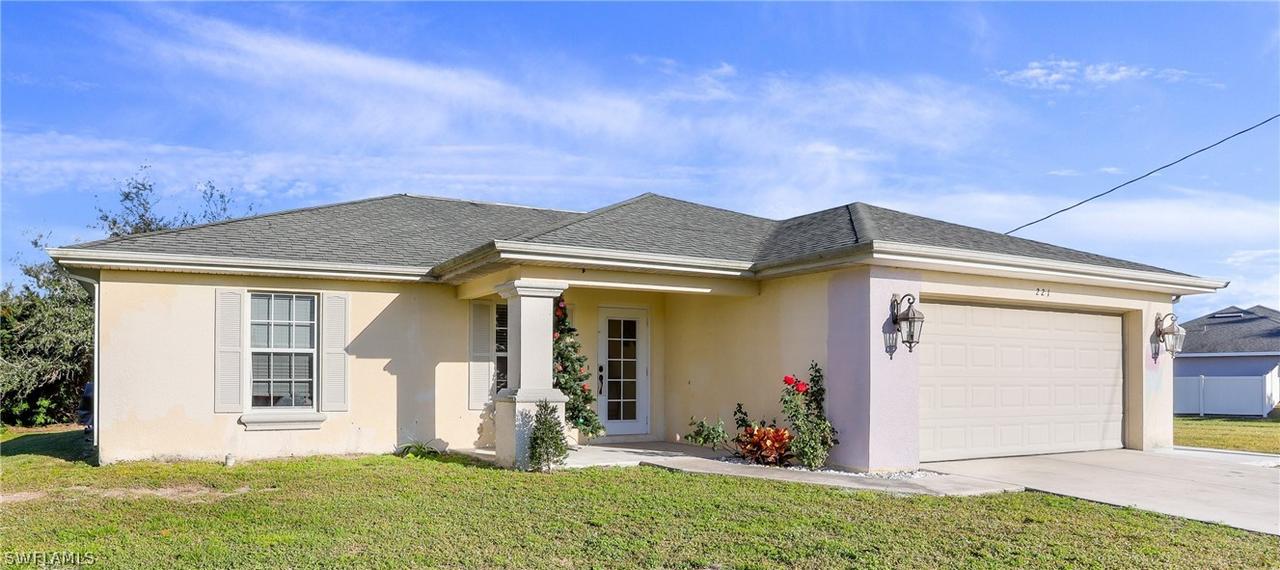 221 NW 29th Ave., Cape Coral, FL 33993