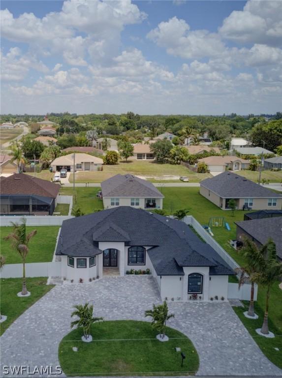 715 SW 12th Ter., Cape Coral, FL 33991