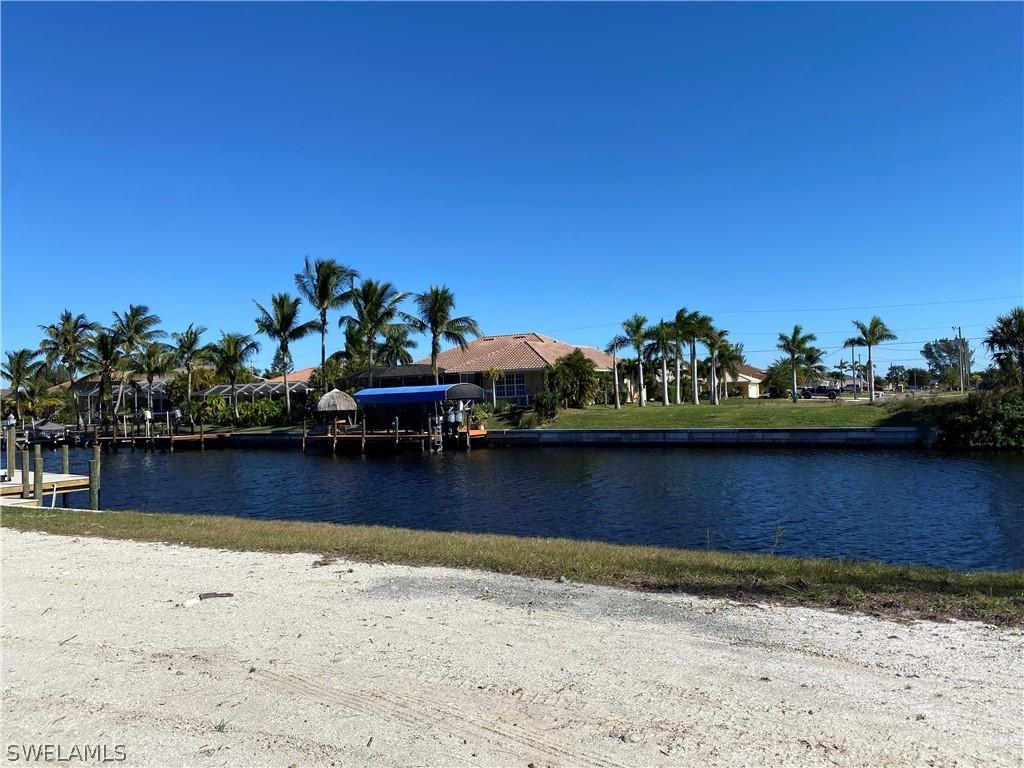 113 NW 38th Ave., Cape Coral, FL 33993