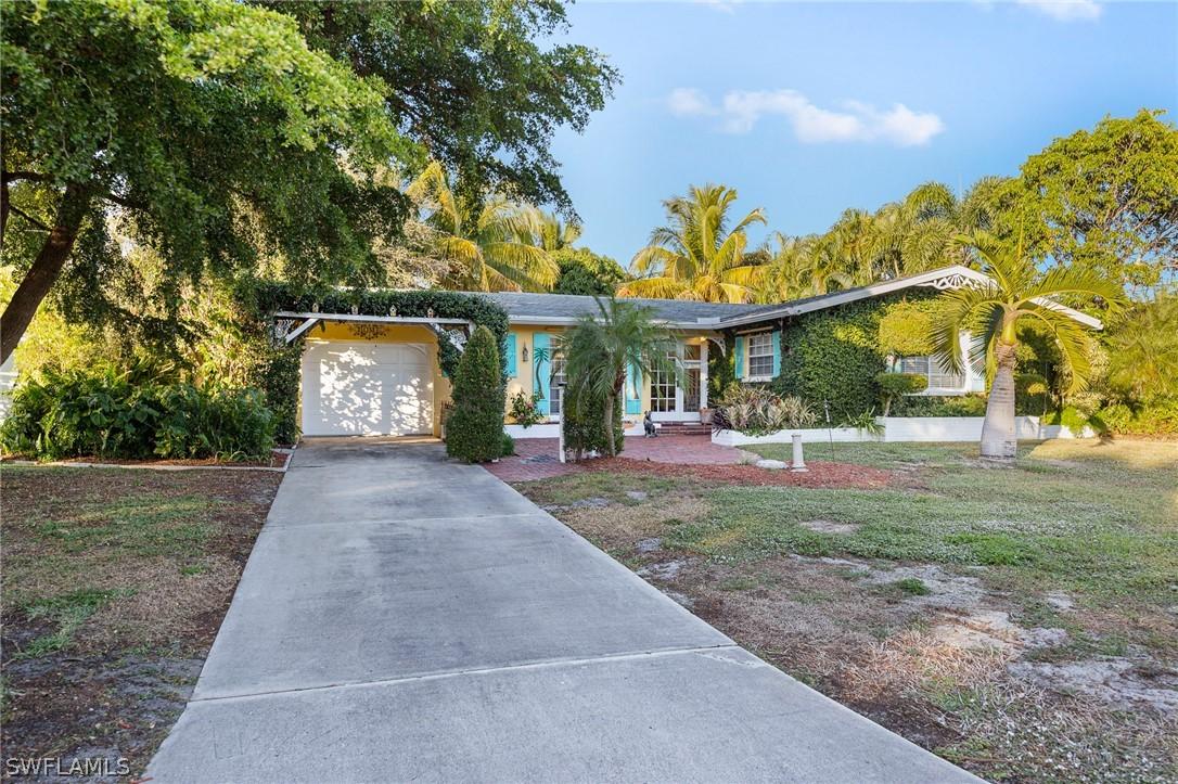 1335 SE 44th Ter., Cape Coral, FL 33904