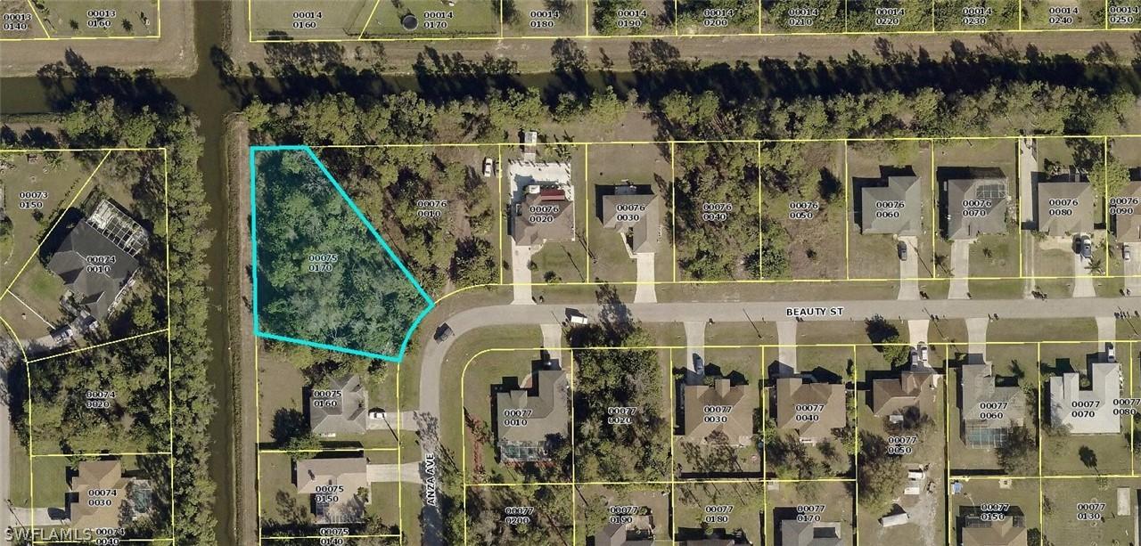 923 Anza Ave., Lehigh Acres, FL 33971