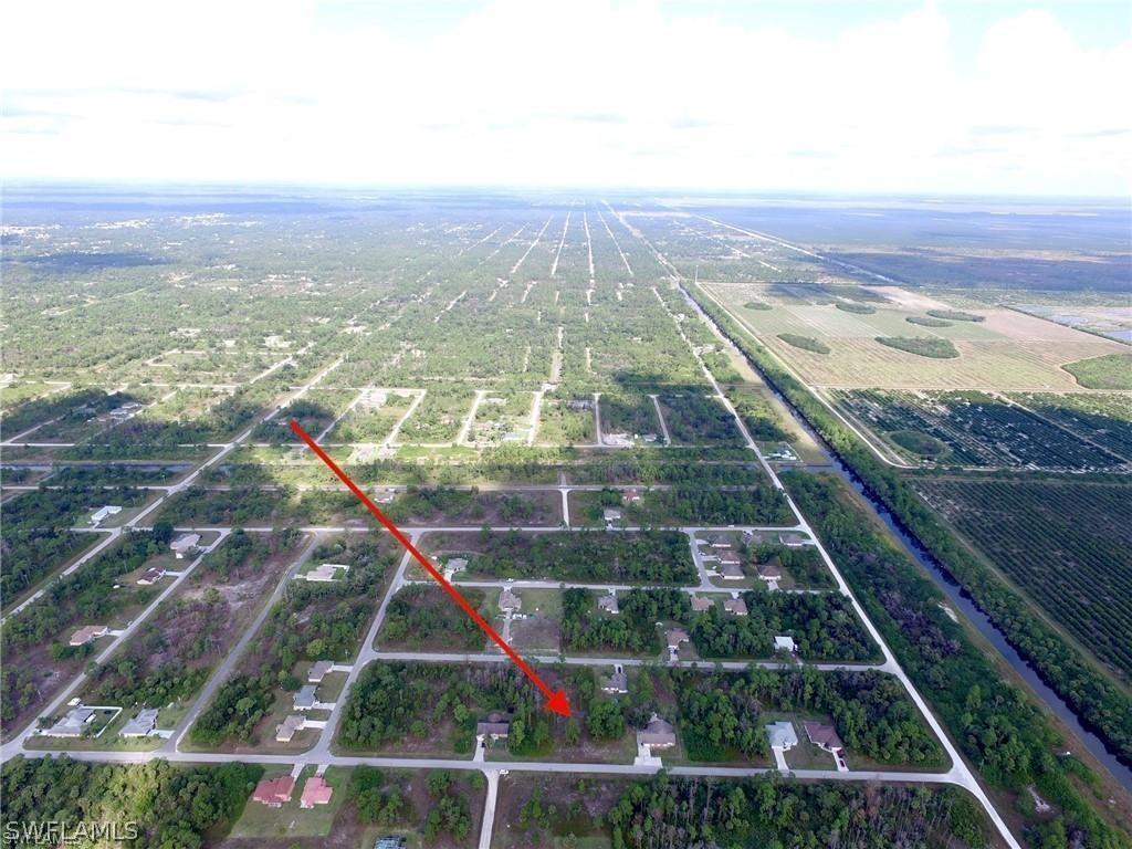 1233 Claremont St., Lehigh Acres, FL 33974