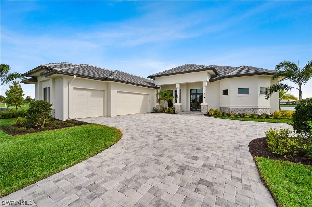 14329 Charthouse Cir., Naples, FL 34114