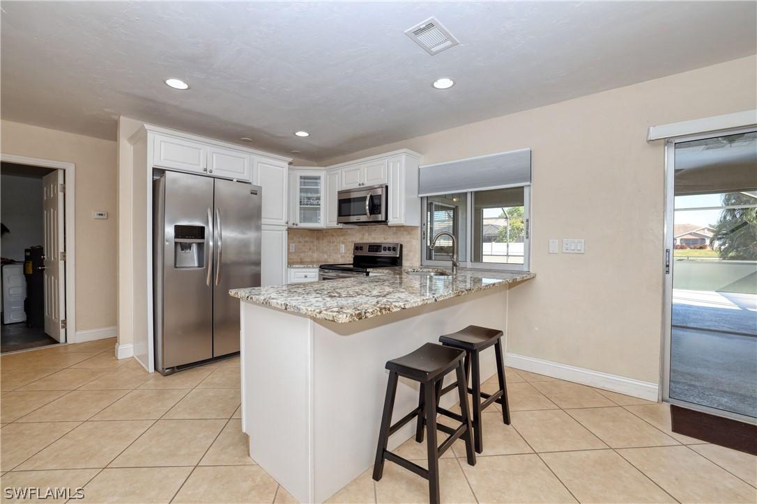 17381 Duquesne Rd., Fort Myers, FL 33967
