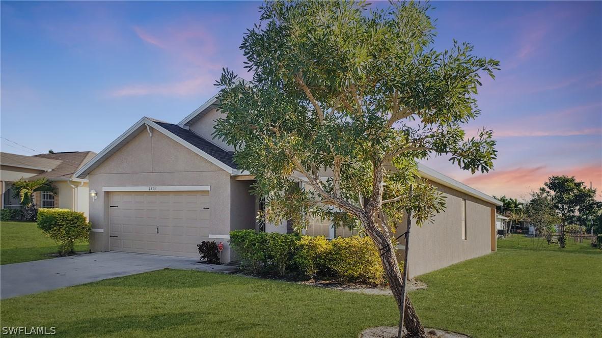1513 SE 5th Pl., Cape Coral, FL 33990
