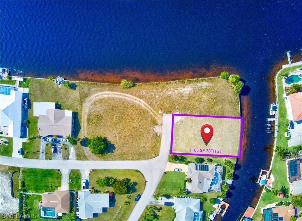 1105 SE 38th St., Cape Coral, FL 33904