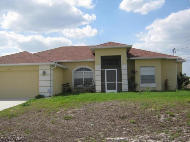 805 Eric Ave., Lehigh Acres, FL 33971