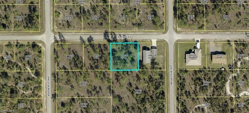 2704 E 11th St., Lehigh Acres, FL 33936