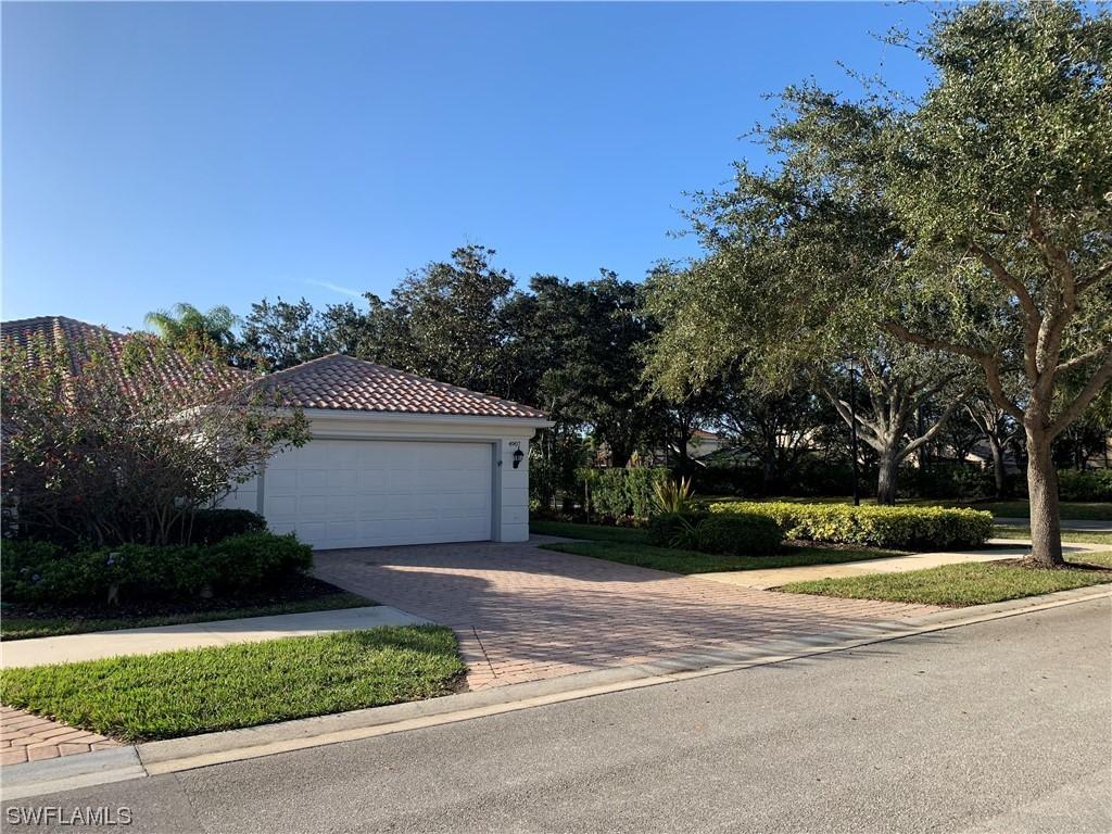 4907 Lasqueti Way, Naples, FL 34119