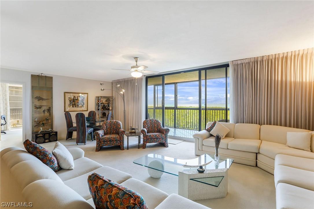 6075 Pelican Bay Blvd. #601, Naples, FL 34108