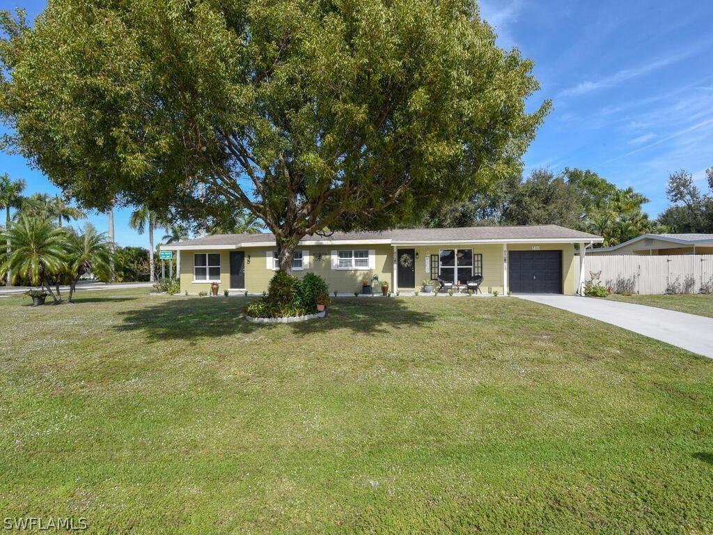 1401 Davis Dr., Fort Myers, FL 33919