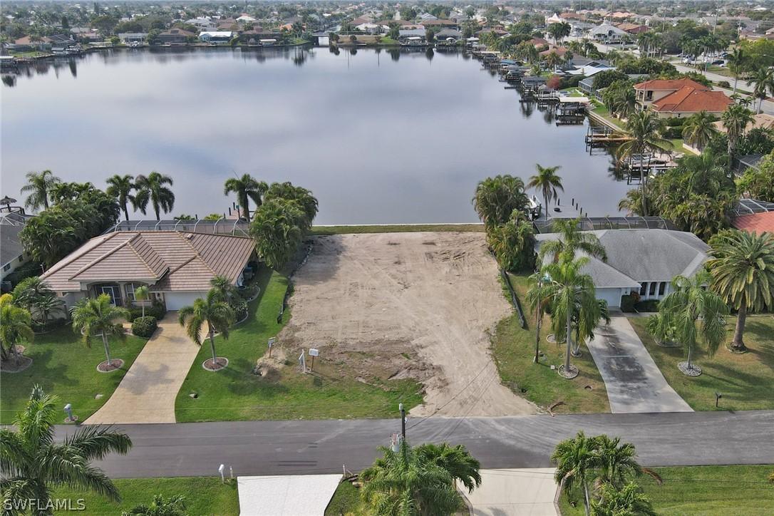 4814 SW 5th Pl., Cape Coral, FL 33914