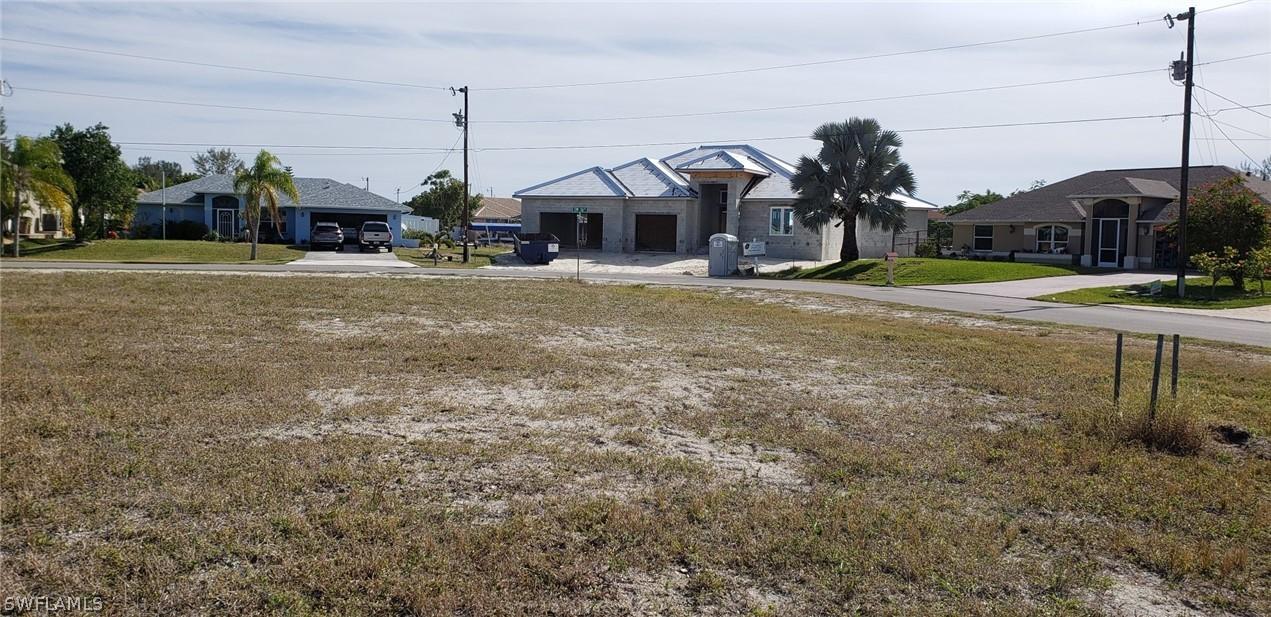 142 SW 36th Pl., Cape Coral, FL 33991