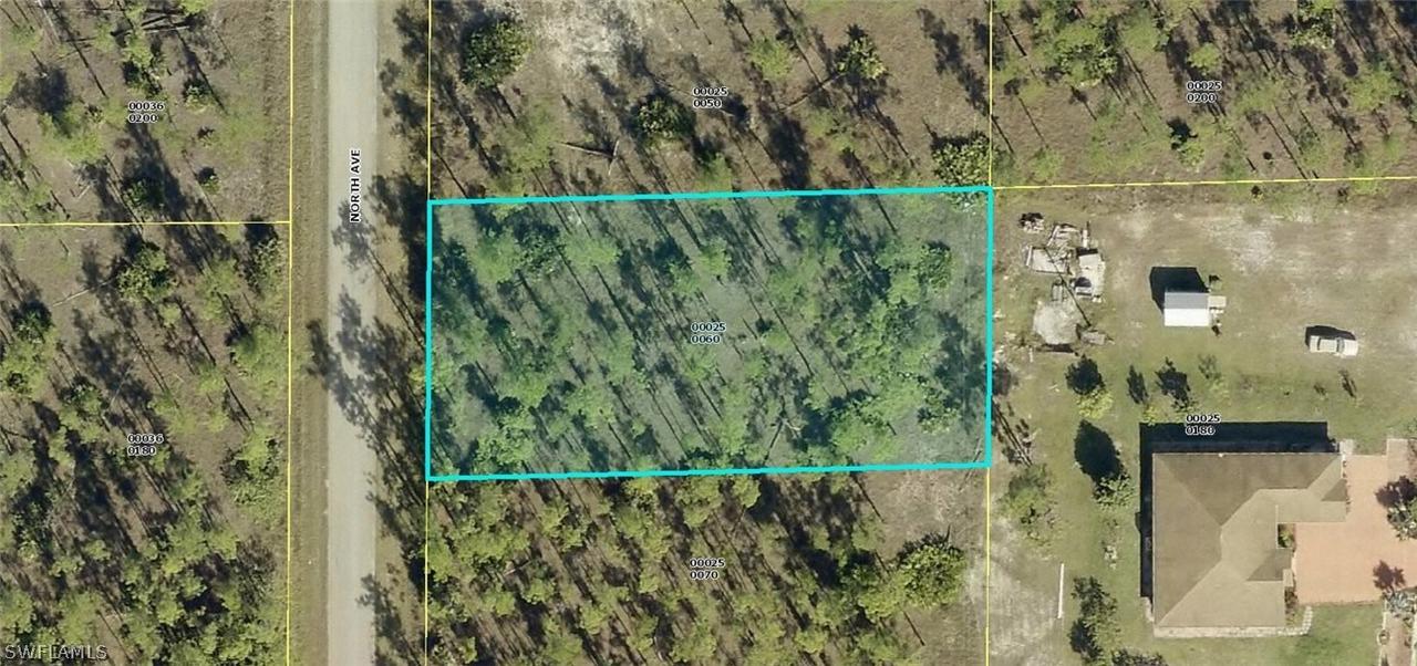 1412 North Ave., Lehigh Acres, FL 33972