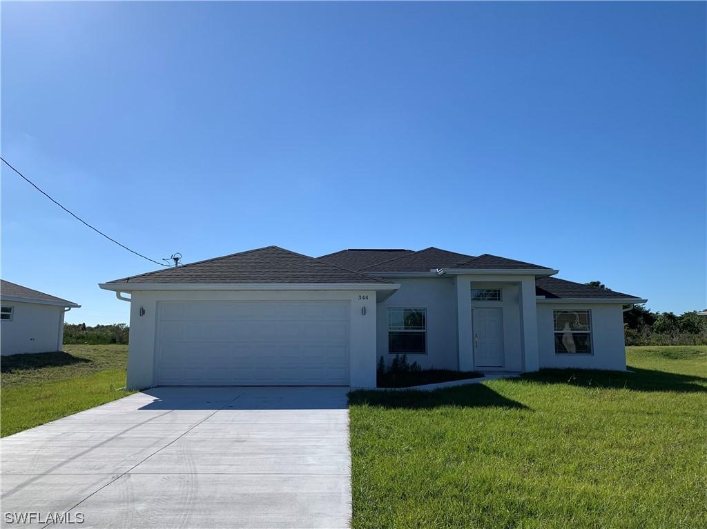 344 Parish Ave., Lehigh Acres, FL 33974
