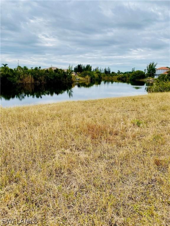 804 NE 43rd Ter., Cape Coral, FL 33909