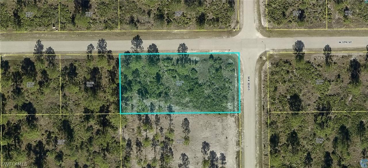 823 Dixie Ave., Lehigh Acres, FL 33972