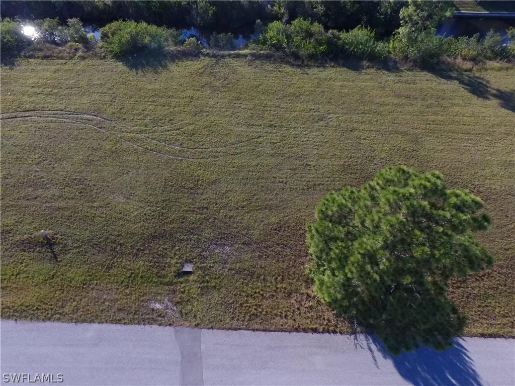 1302 NW 16th Pl., Cape Coral, FL 33993
