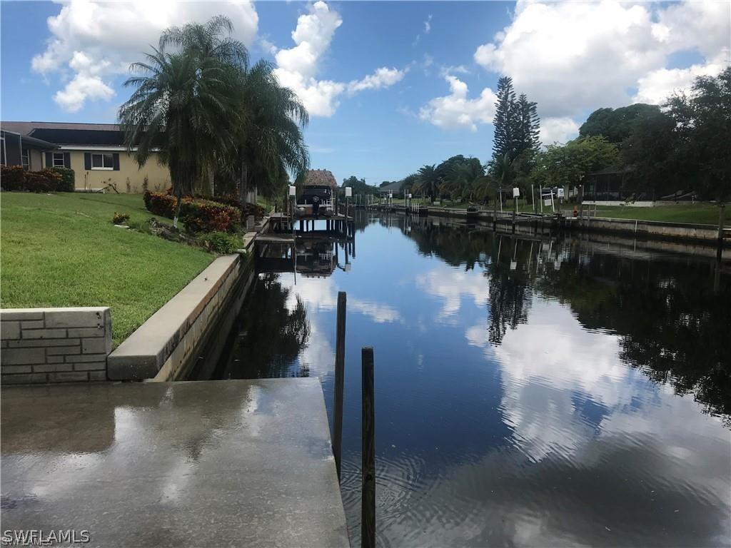 615 SW 40th Ter., Cape Coral, FL 33914