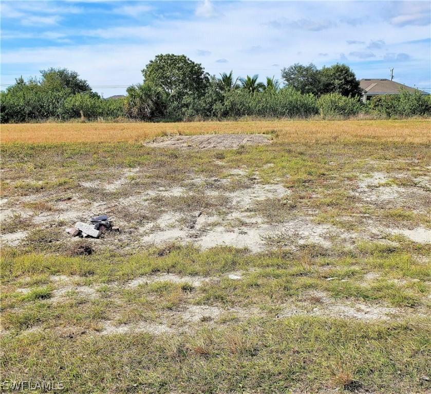 1044 NE 11th Ave., Cape Coral, FL 33909