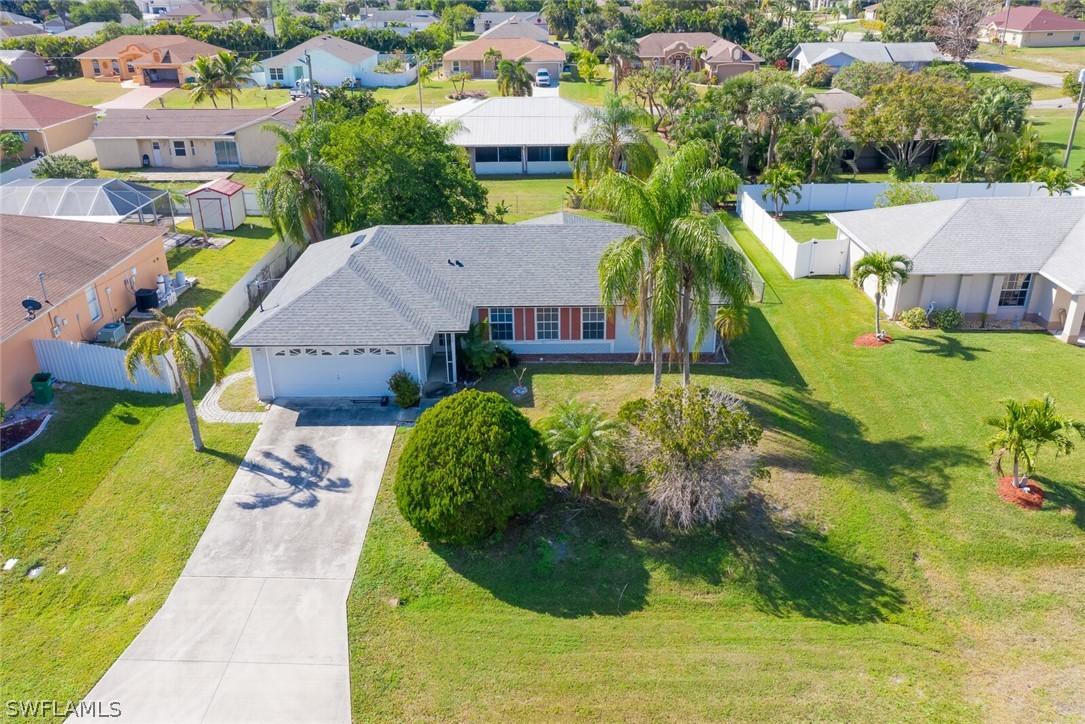 508 SW 9th Ct., Cape Coral, FL 33991