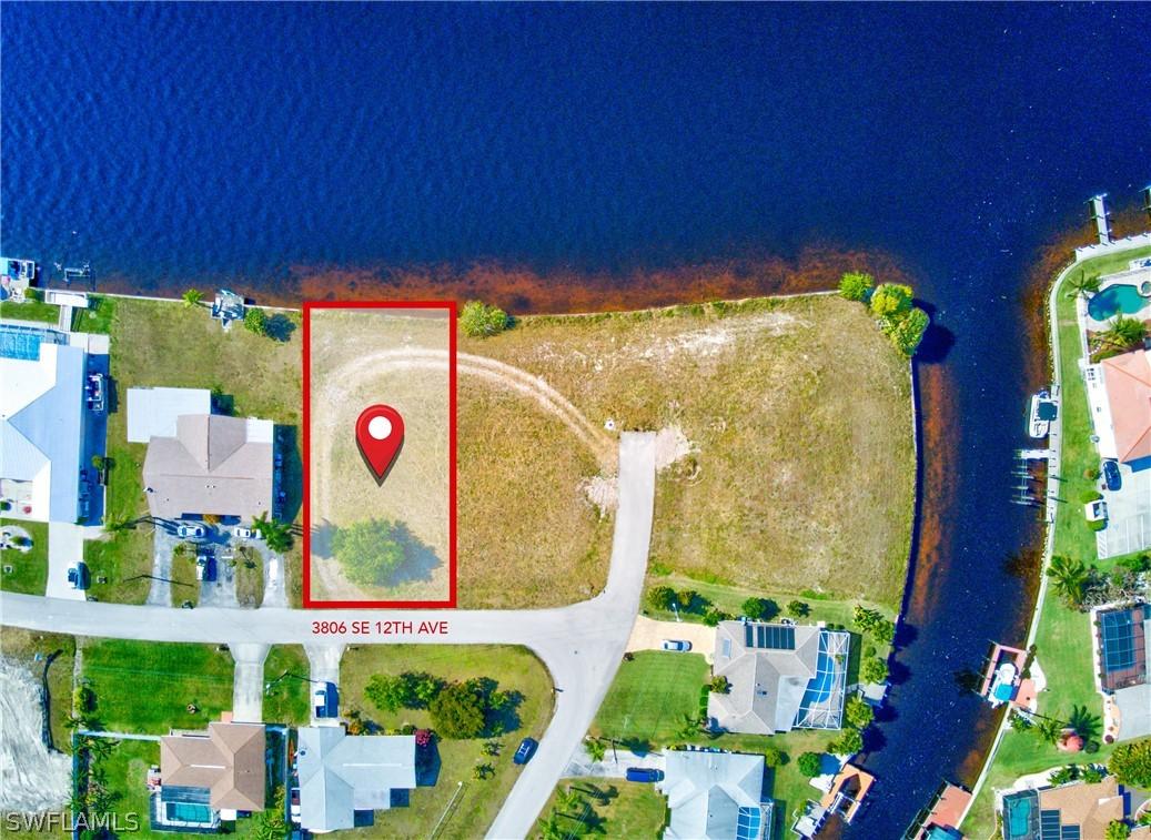 3806 SE 12th Ave., Cape Coral, FL 33904