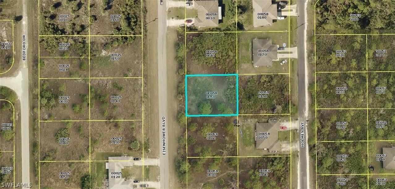 857/859 Eisenhower Blvd., Lehigh Acres, FL 33974
