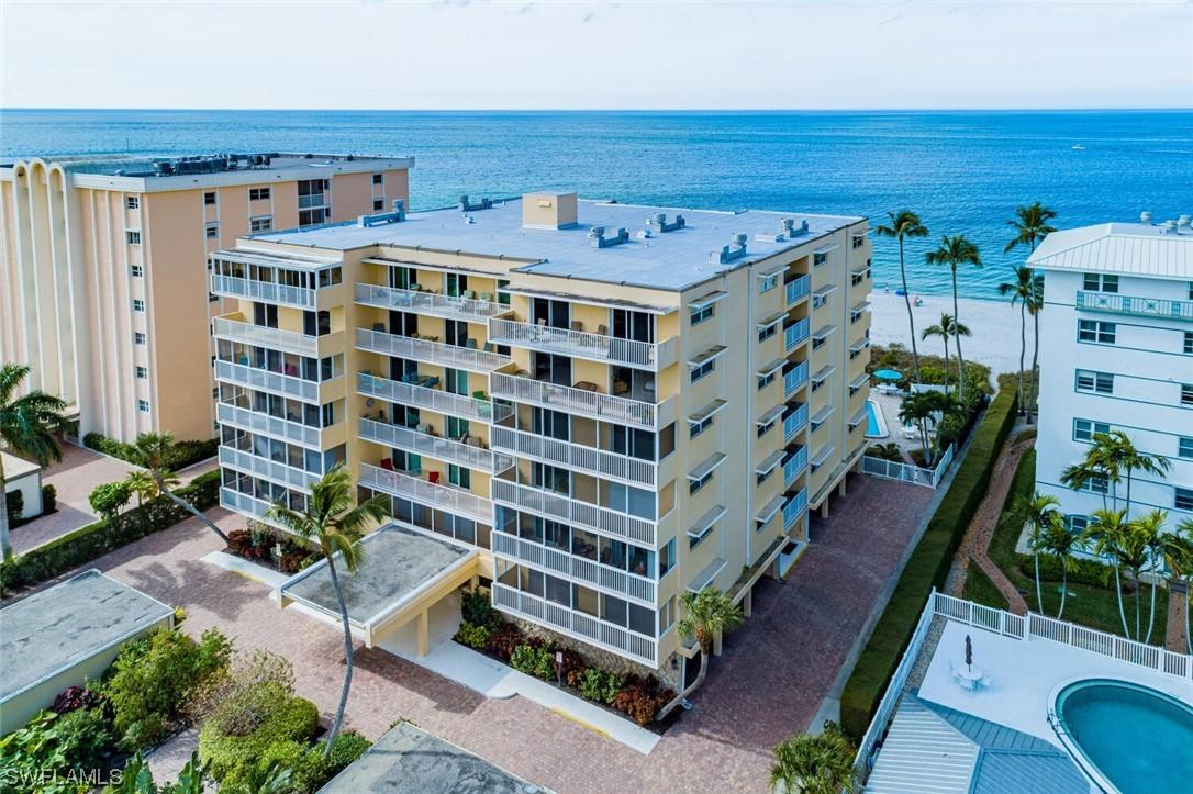 1977 Gulf Shore Blvd. #606, Naples, FL 34102