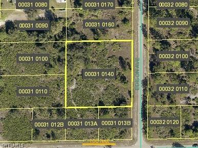 1403 Edison Ave., Lehigh Acres, FL 33972