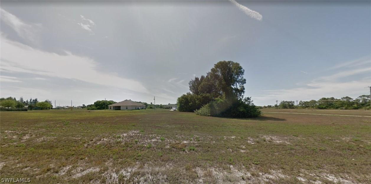 2616 NW 14th Pl., Cape Coral, FL 33993