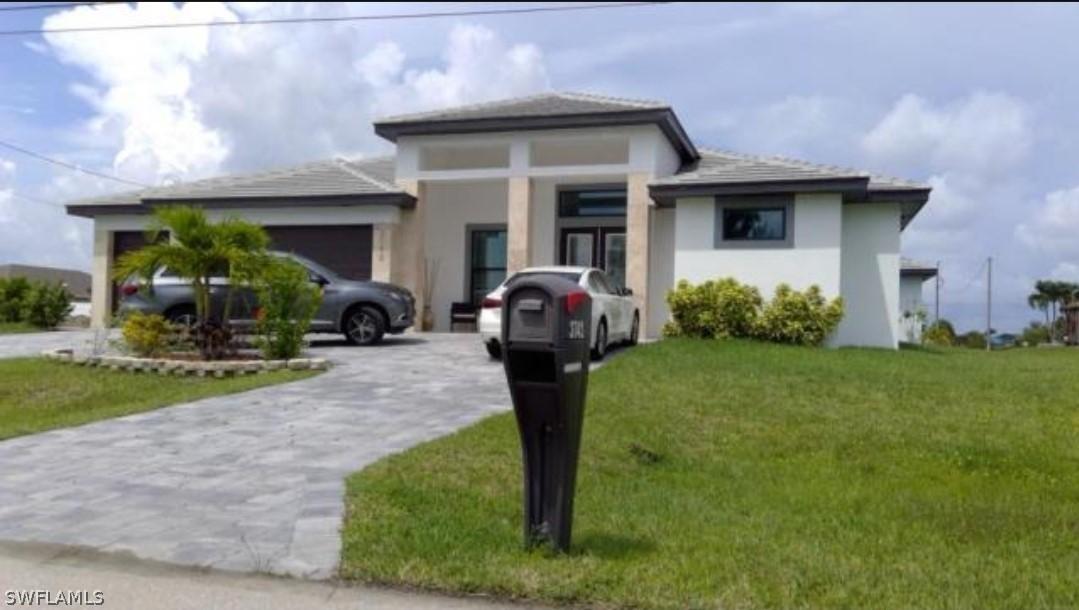3742 SW 16th Pl., Cape Coral, FL 33914