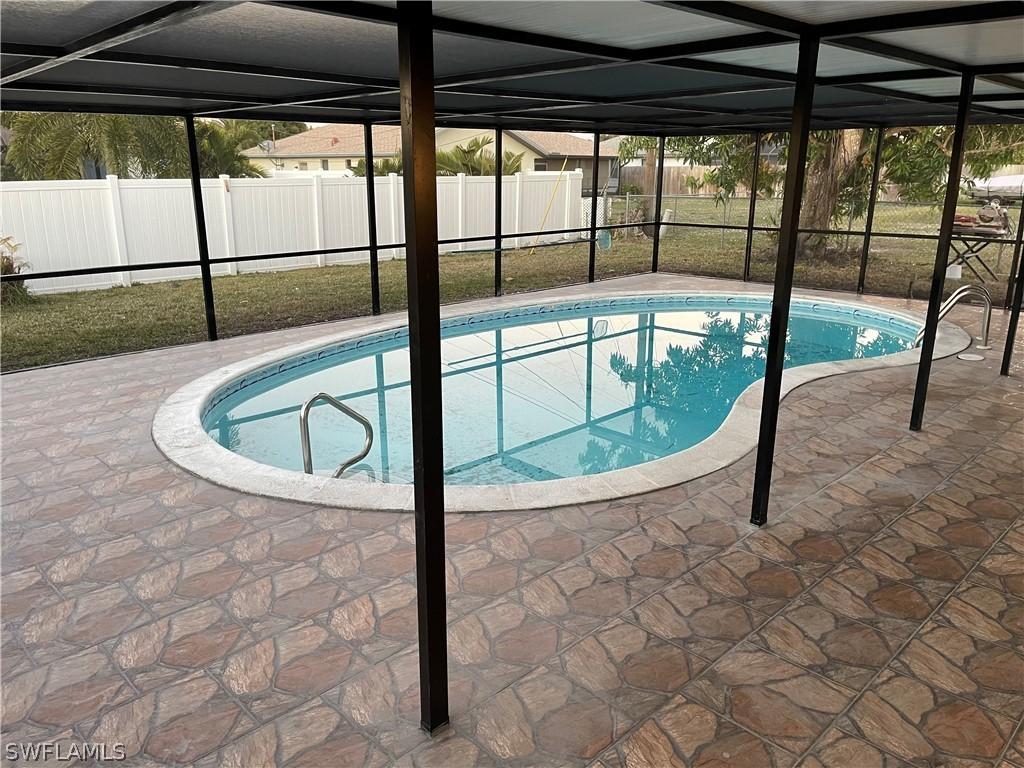 901 SE 35th Ter., Cape Coral, FL 33904