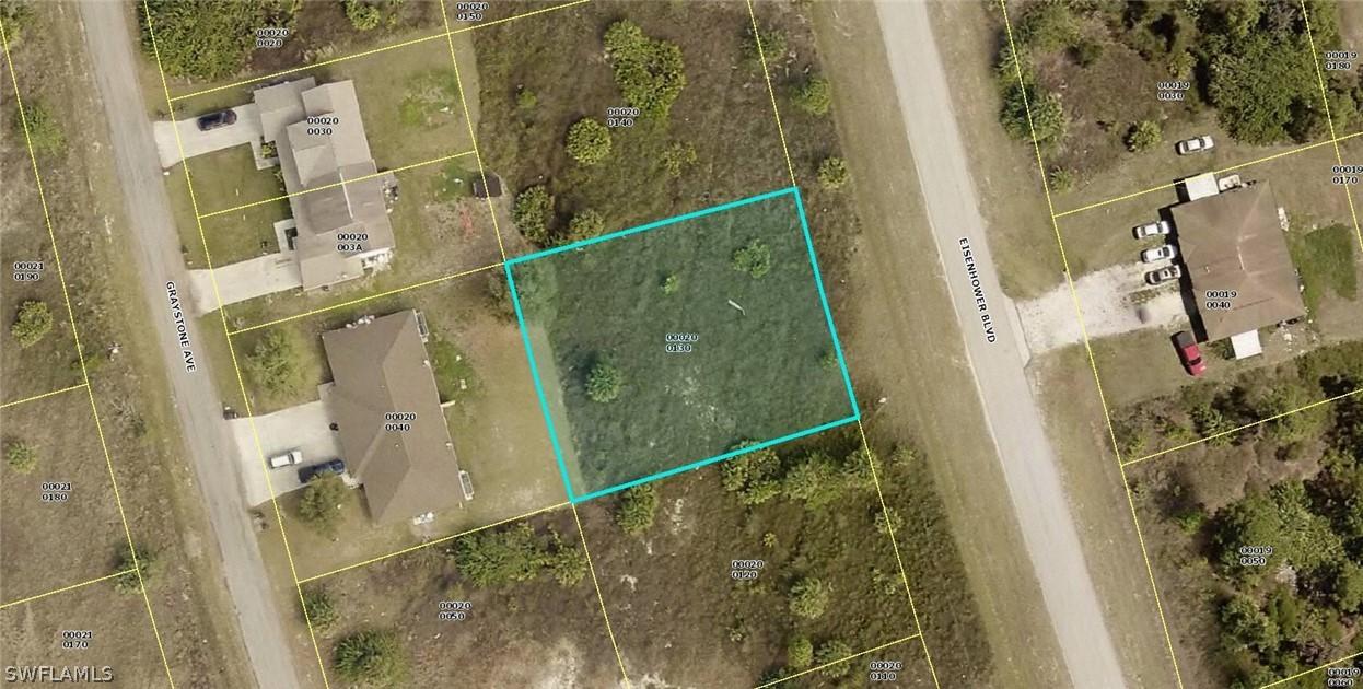 952 Eisenhower Blvd., Lehigh Acres, FL 33974