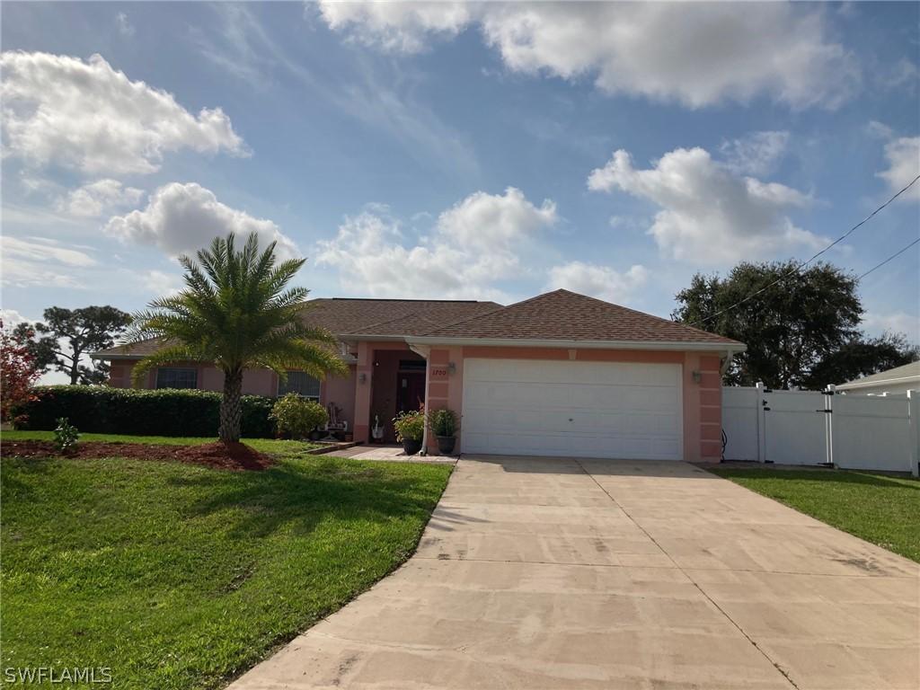 1700 NW 13th Ter., Cape Coral, FL 33993