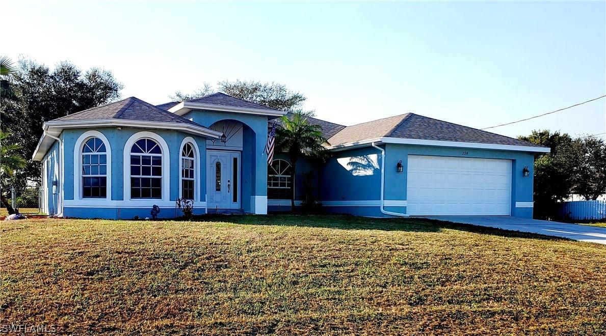 224 NW 25th Pl., Cape Coral, FL 33993