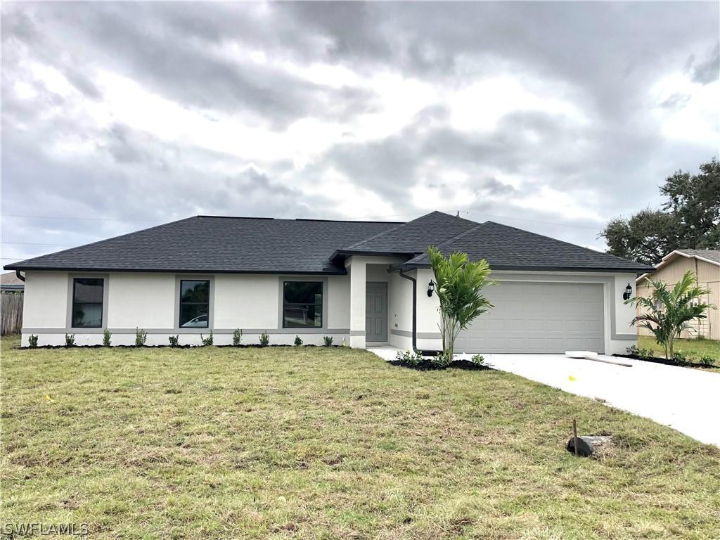 230 NW 8th Ter., Cape Coral, FL 33993