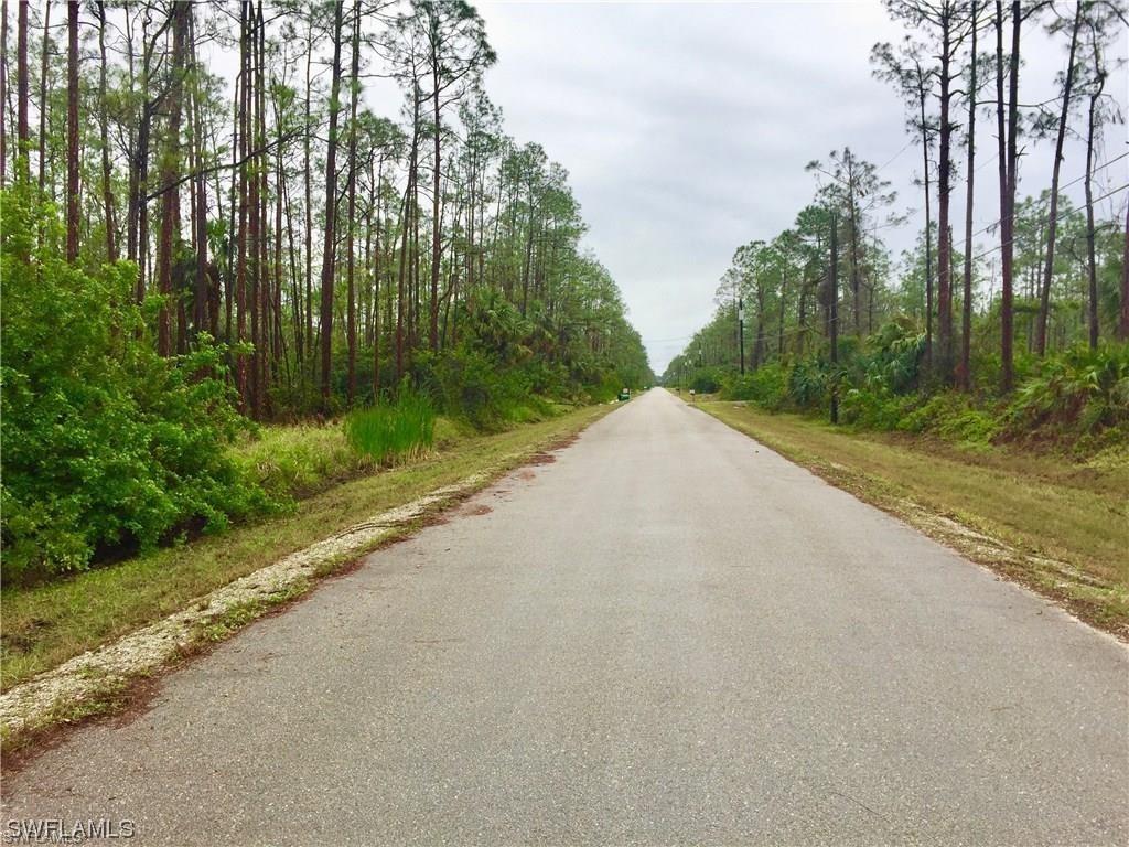 350500 4th Ave., Naples, FL 34117