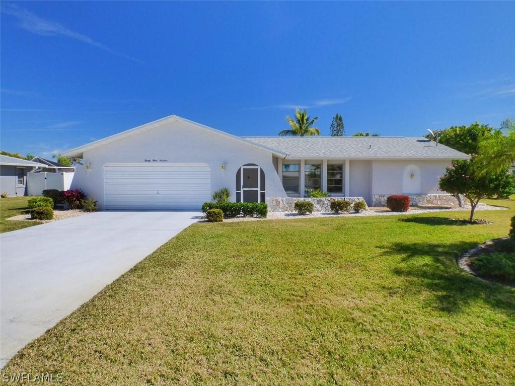 2319 SE 10th Pl., Cape Coral, FL 33990