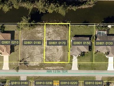 1801 NW 13th Ter., Cape Coral, FL 33993