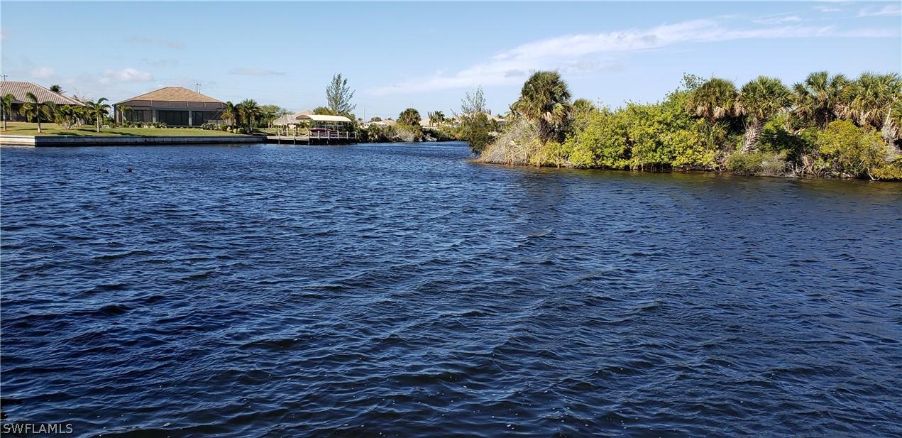 1333 NW 40th Pl., Cape Coral, FL 33993