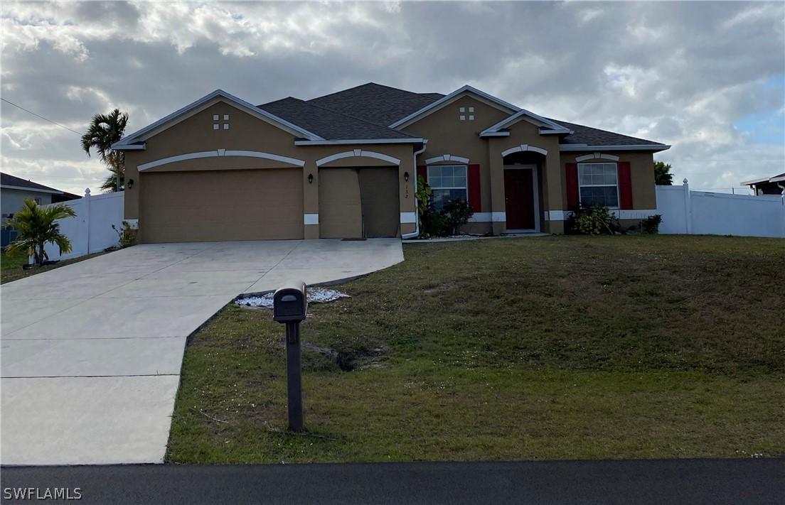 132 SW 10th Pl., Cape Coral, FL 33991